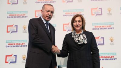 Eski AK Parti Kocaeli Milletvekili Azize Sibel Gönül hayatını kaybetti