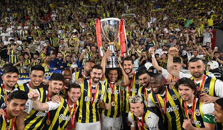 Cumhurbaşkanlığı Kupası’nda Şampiyon Fenerbahçe Tarfin! Derbide Beşiktaş’ı Geçti